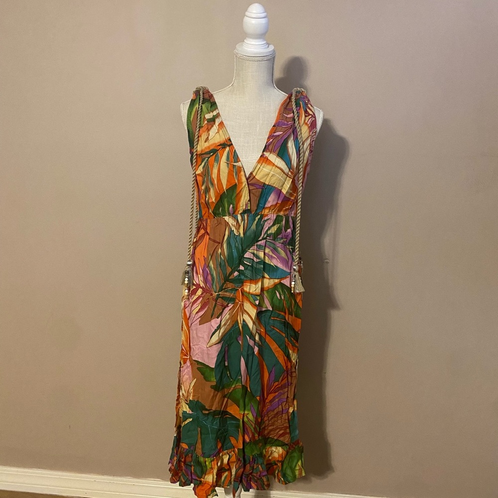 Vibrant Leaf Print Midi Dress